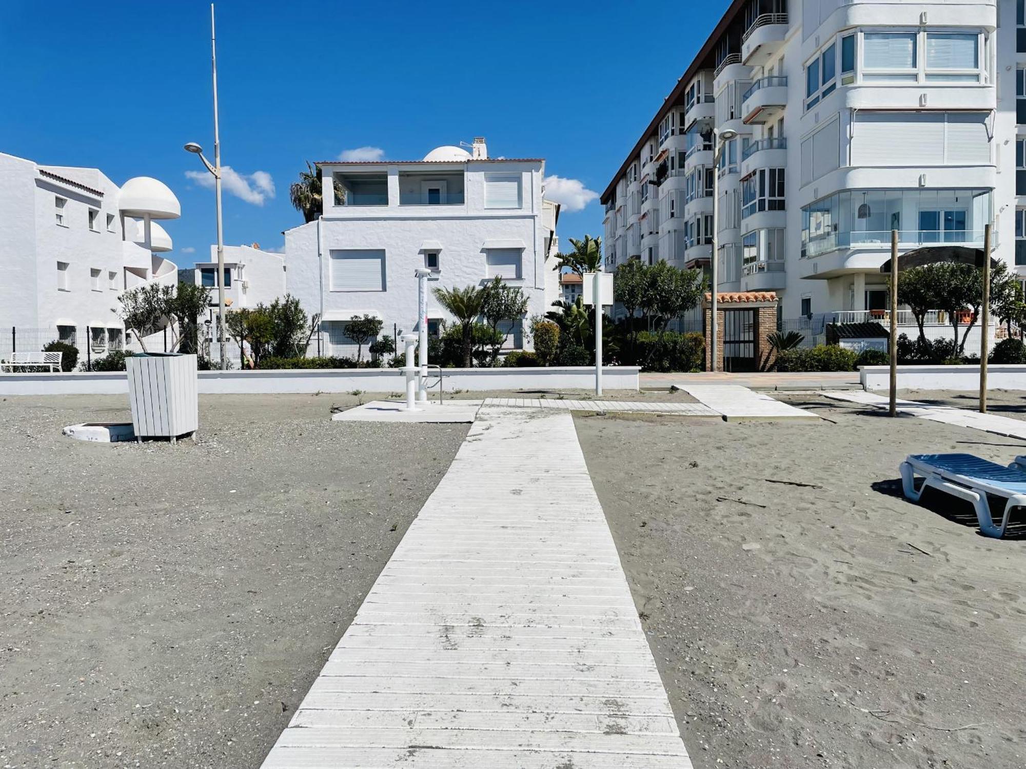Apartamento Laguna Beach At Home Торокс Екстериор снимка